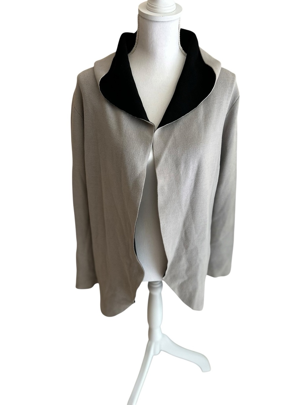 DREYDEN New York Hooded Cardigan Size Medium